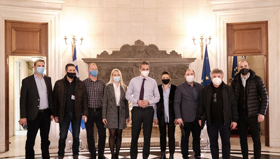 Μητσοτάκης για εστίαση: Μόνιμες οι μειώσεις φόρων, πλήρης απαλλαγή ενοικίων τον Μάρτιο