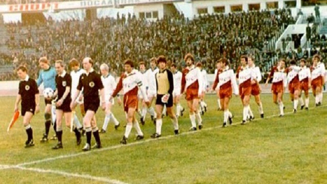 Όταν η ΑΕΛ άγγιξε ημιτελικά στην Ευρώπη! (Video)