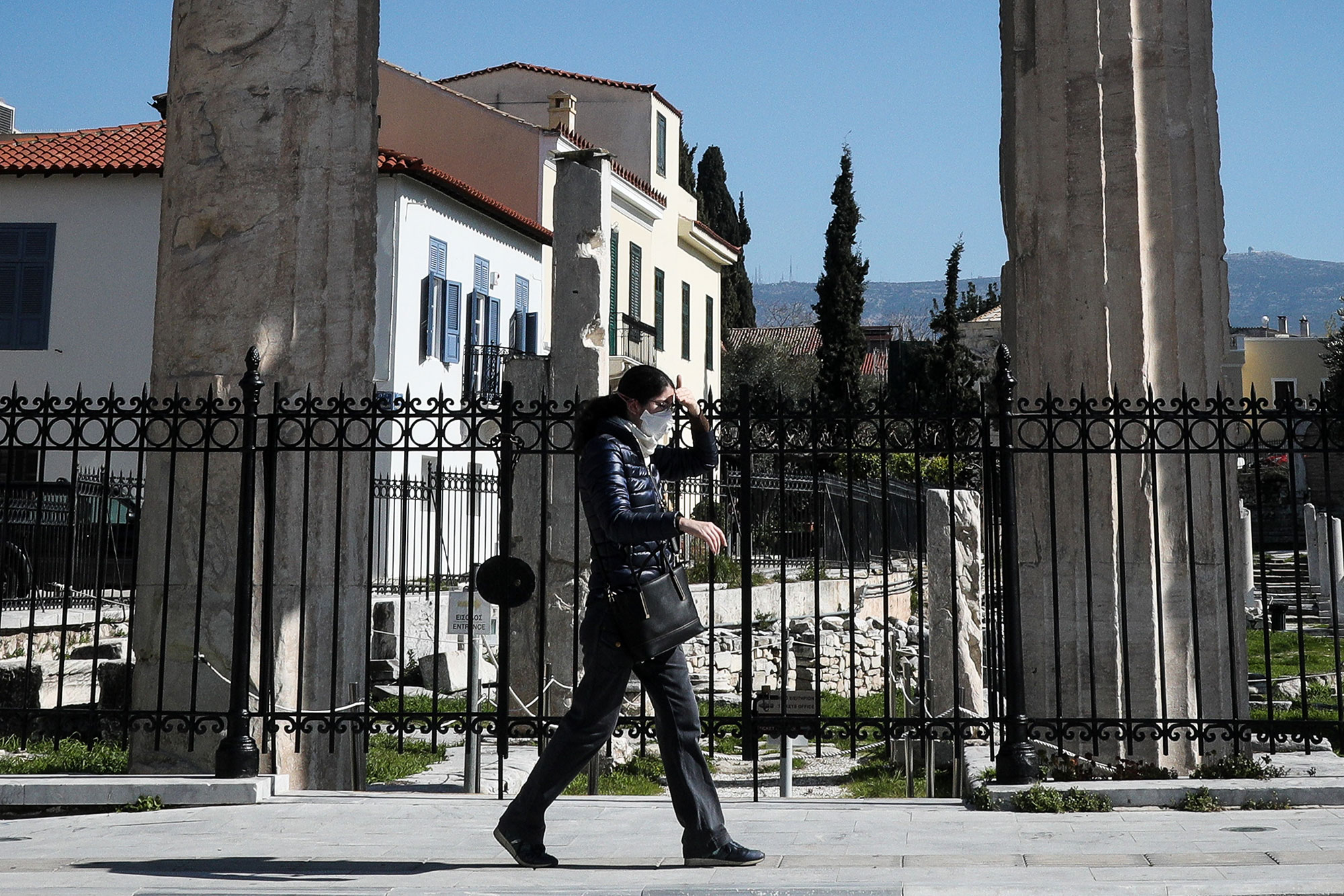ΠΟΥ σε ερώτηση ΕΡΤ: Δεν απαιτείται αλλαγή στρατηγικής για την αντιμετώπιση της πανδημίας στην Ελλάδα