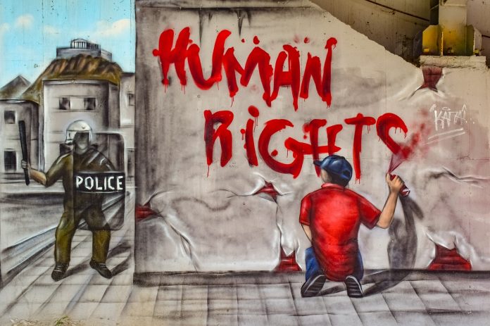 Τι λέει η έκθεση του Στέιτ Ντιπάρτμεντ για τα ανθρώπινα δικαιώματα στην Ελλάδα