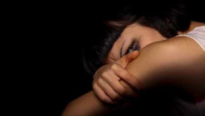 Κρυμμένοι μέσα σε φορτίο με φιάλες εντομοκτόνων έφτασαν στο Βόλο τρεις νέοι από το Μπαγκλαντές