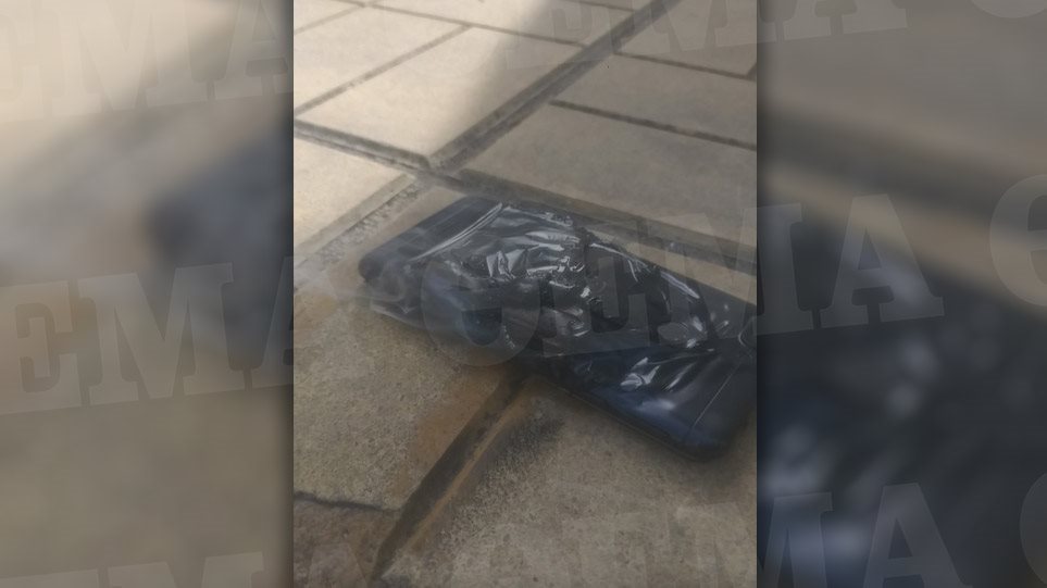 Βόλος: Πήρε φωτιά το κινητό τηλέφωνο 19χρονης την ώρα που μιλούσε – Δείτε βίντεο