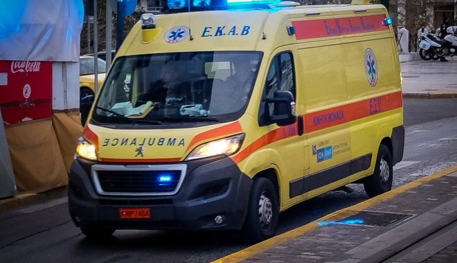 Ανήλικος παρασύρθηκε από αυτοκίνητο στη Φαλάνη