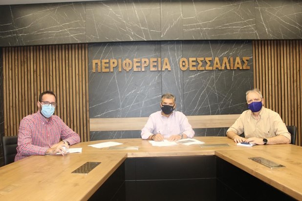 Η Περιφέρεια Θεσσαλίας καθαρίζει επτά ρέματα σε μήκος 18 χλμ στο Δήμο Τεμπών