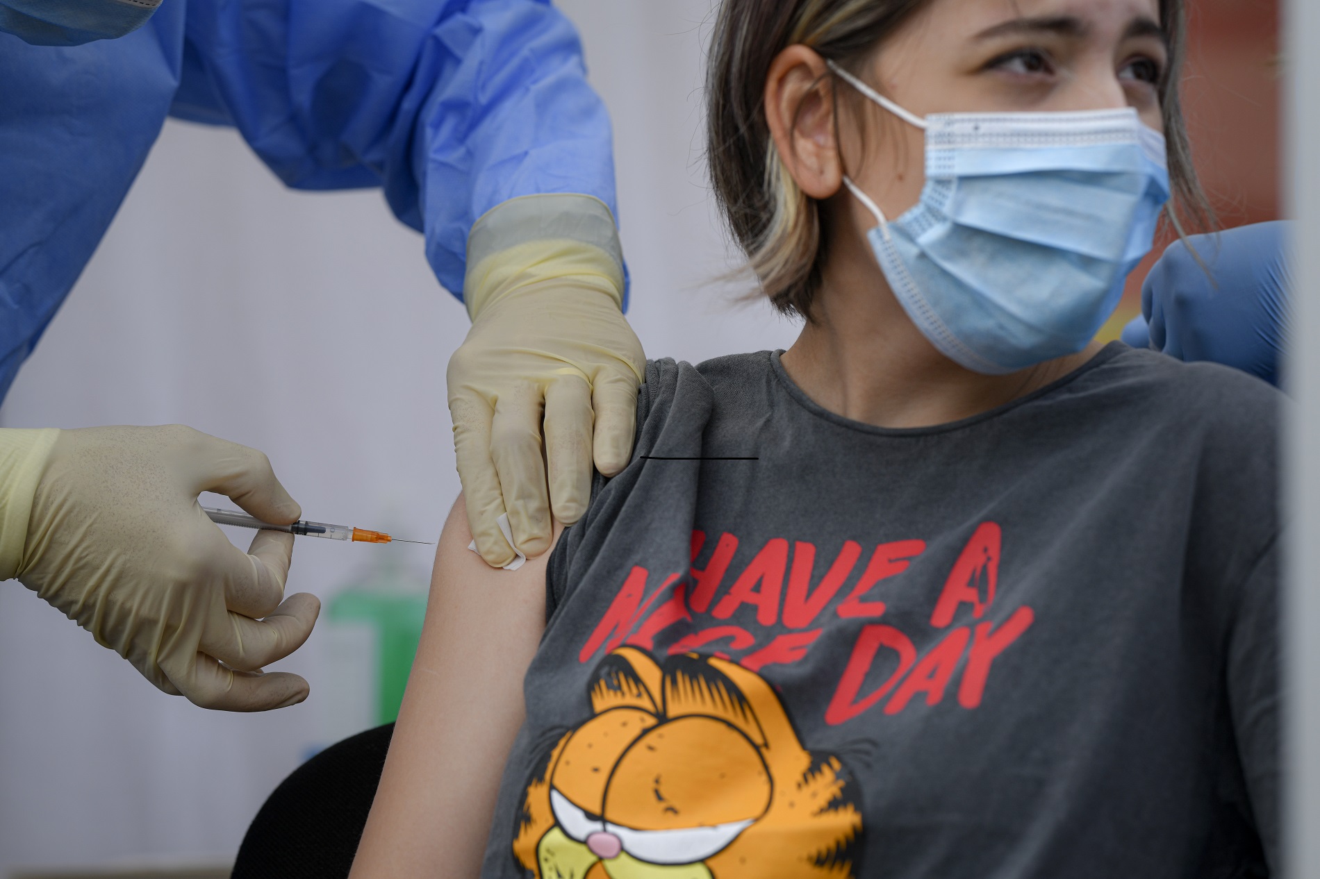 Τον Οκτώβριο ξεκινούν οι εμβολιασμοί από ιδιώτες παιδιάτρους – Θα μπορούν να εμβολιάζουν και μέλη της οικογένειας