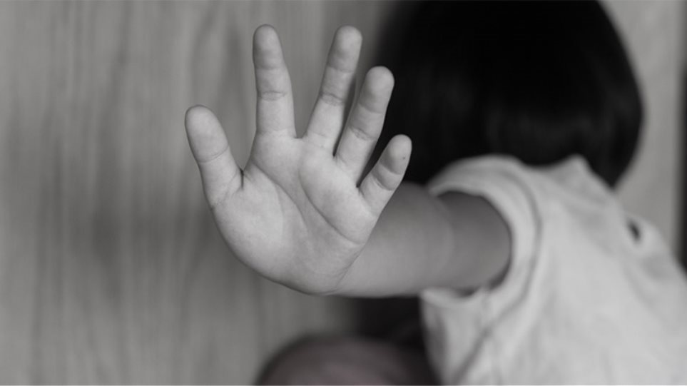 Καταγγελία για βιασμό 8χρονης – Στο νοσοκομείο το παιδί