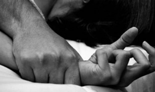 Λάρισα: Μήνυσε τον προϊστάμενό της για βιασμό – Εργαζόμενη σε περιφερειακή υπηρεσία