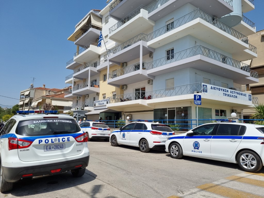 Συνελήφθη Τρικαλινός. Είχε πέντε καταδικαστικές αποφάσεις εις βάρος του!