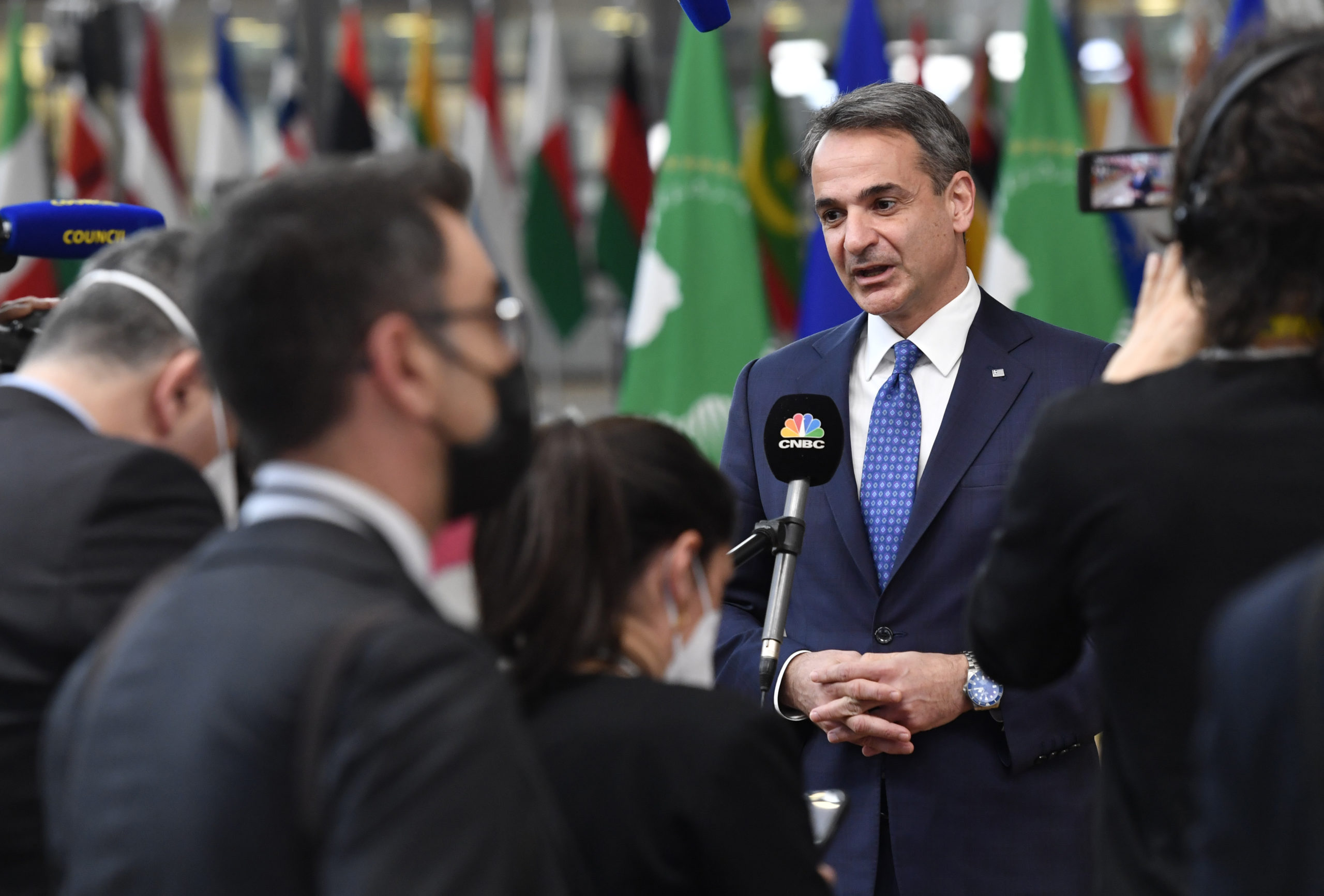 Μόναχο: Συνάντηση Κυρ. Μητσοτάκη με αντιπροσωπεία Αμερικανών γερουσιαστών και βουλευτών – Ολιγόλεπτη συνάντηση με Μπλίνκεν