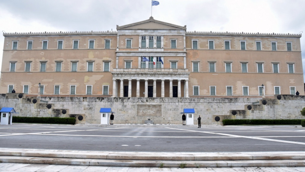 Live στη Βουλή οι ομιλίες του πρωθυπουργού και πολιτικών αρχηγών