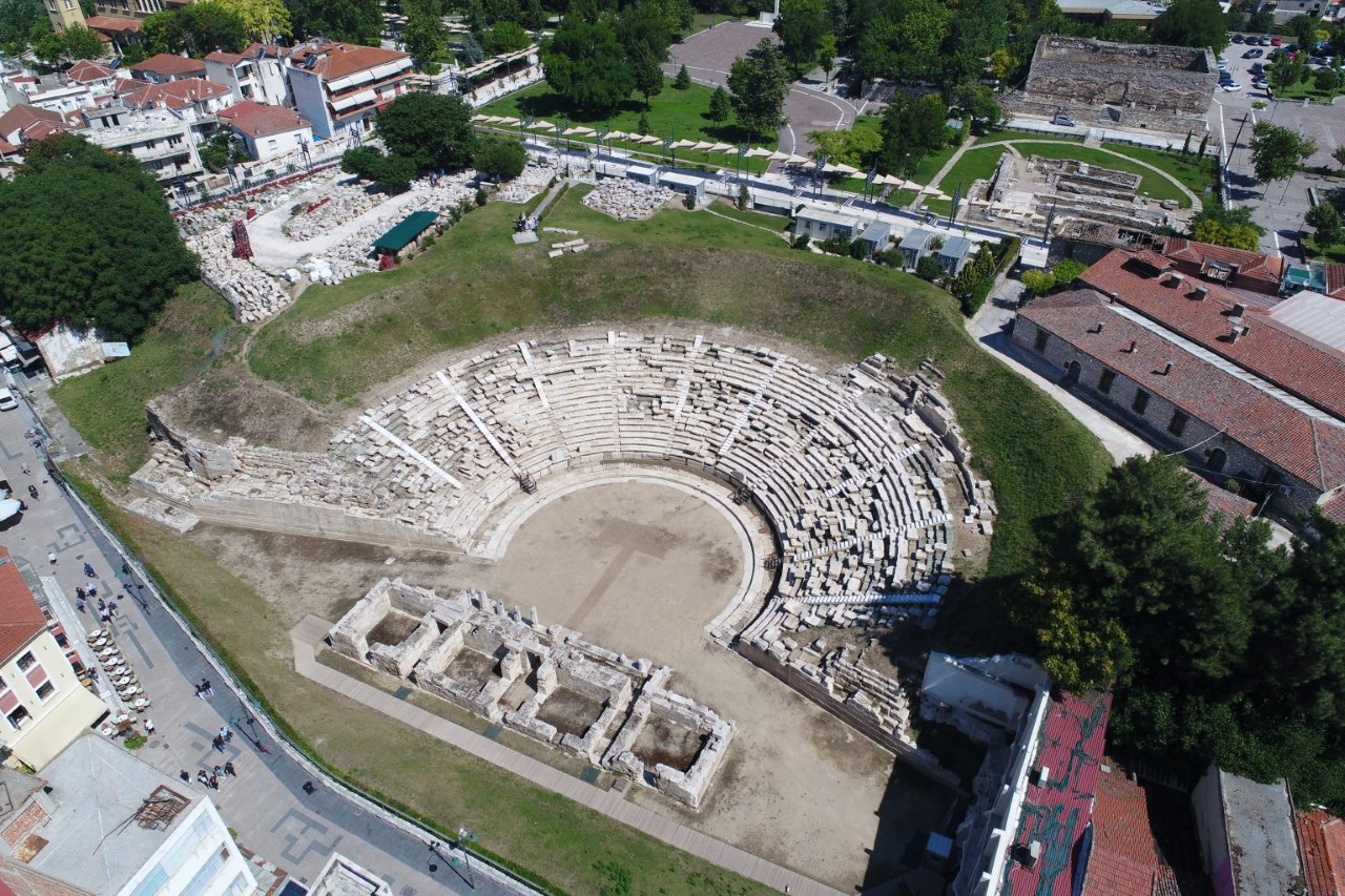 Διάλεξη στο Διαχρονικό Μουσείο: «Οι Θεσσαλικοί Αγώνες ‘Ελευθέρια’ και το μεγάλο θέατρο της Λάρισας»