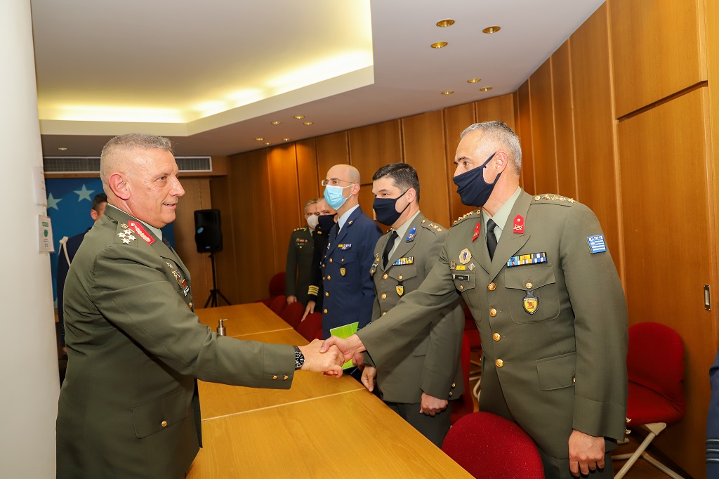 Στο Βέλγιο ο Κ. Φλώρος – Επίσημη επίσκεψη στο Ανώτατο Στρατηγείο Συμμαχικών Δυνάμεων Ευρώπης