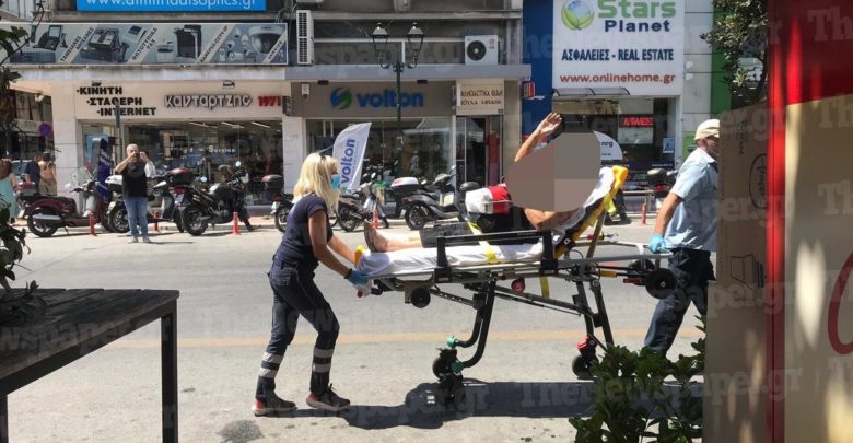 Βόλος: Ηλικιωμένη έπεσε και τραυματίστηκε στο κέντρο της πόλης – Μεταφέρθηκε στο νοσοκομείο (φώτο)