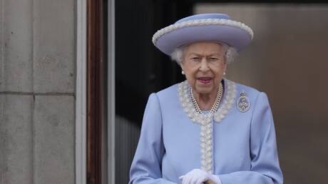 Πέθανε η βασίλισσα Ελισάβετ σε ηλικία 96 ετών - Θρήνος στη Μεγάλη Βρετανία