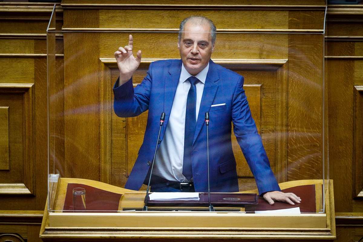 Κ. Βελόπουλος στο Πρώτο: Δεν θα γίνω «δεκανίκι» κανενός – Δεν εμπιστεύομαι ΝΔ, ΣΥΡΙΖΑ και ΠΑΣΟΚ – Δεν το ΄ χουν (audio)