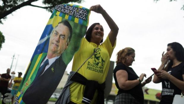 Βραζιλία: Προς ανατροπή ο Μπολσονάρο – Προηγείται του Λούλα στο 52,2% των καταμετρημένων