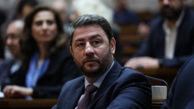 Υποκλοπές – ΠΑΣΟΚ: Ο Μητσοτάκης χρησιμοποιεί τους αρμούς της εξουσίας για να κρύψει την αλήθεια