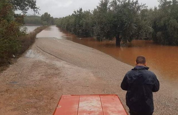 Καταστράφηκε η αγροτική οδοποιία στο δήμο Αγιάς από την κακοκαιρία ARIEL