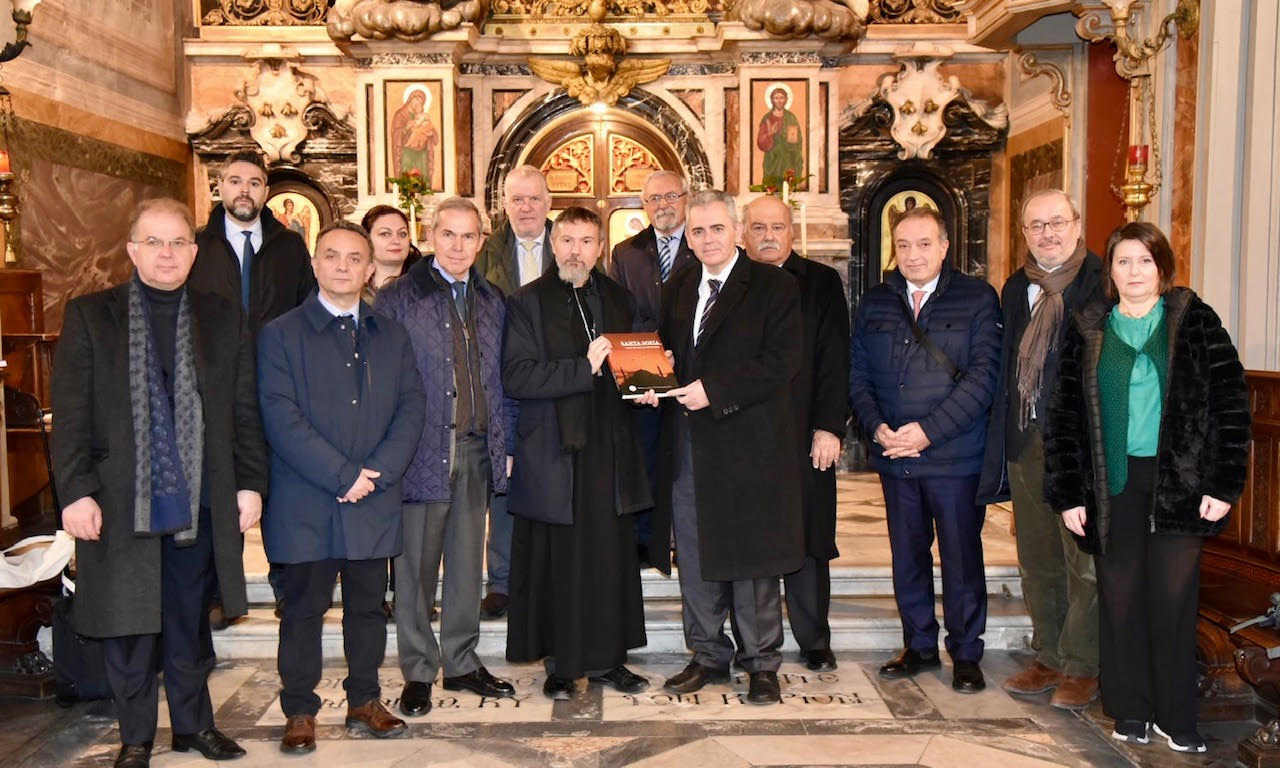 Στη βιβλιοθήκη Βατικανού ο Μάξιμος Χαρακόπουλος για την Αγία Σοφία