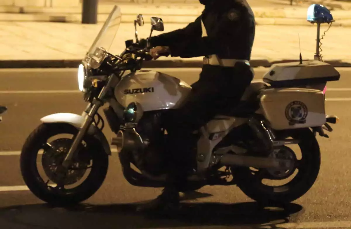 Αστυνομικός της ομάδας «Ζ» σκοτώθηκε εν ώρα υπηρεσίας – «Καρφώθηκε» σε κολώνα