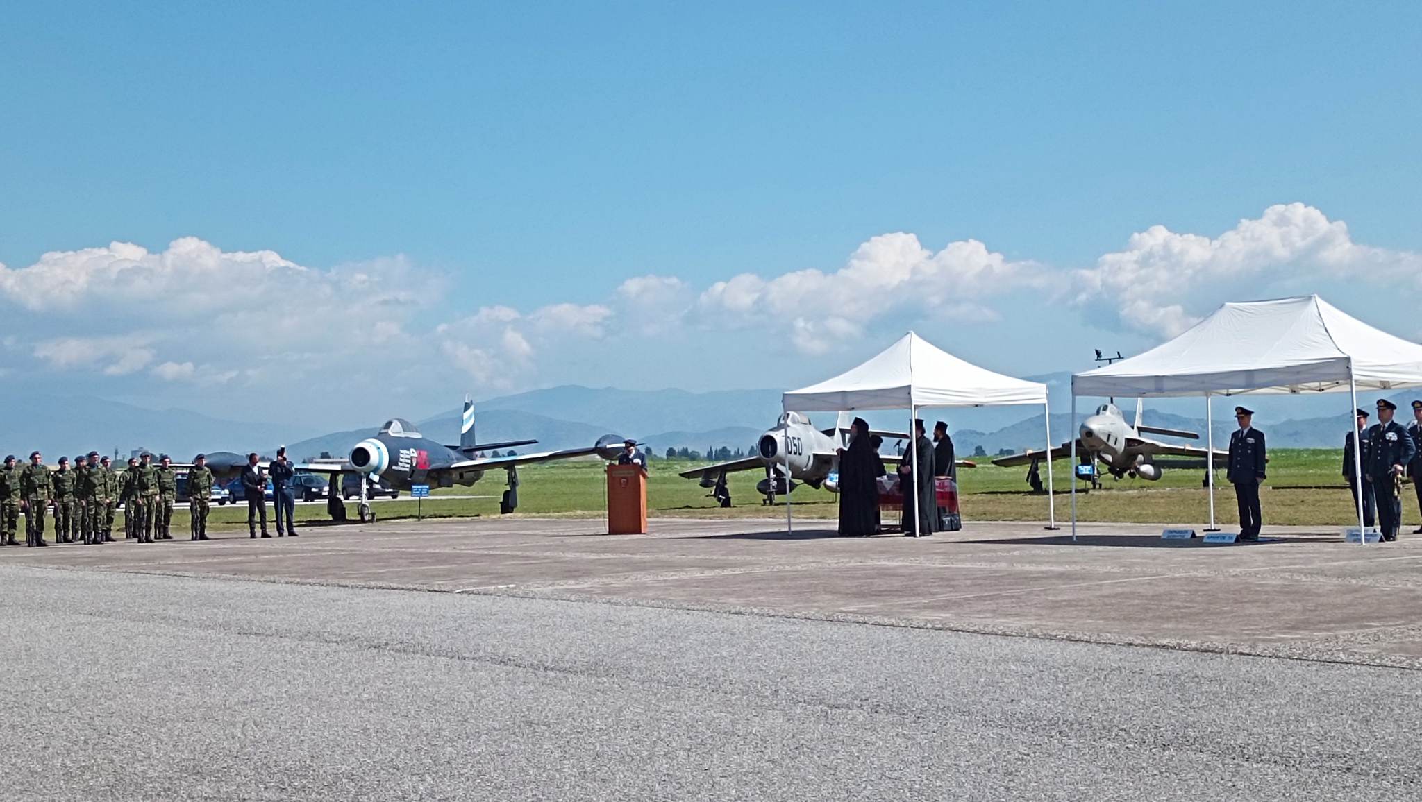 Τελετή παράδοσης – παραλαβής στην 110 Π.Μ. στη Λάρισα (ΦΩTO)