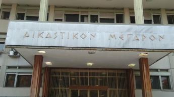 ΛΑΡΙΣΑ: Παρίστανε τον δικηγόρο της μητρόπολης και εξαπάτησε 36 ιερωμένους