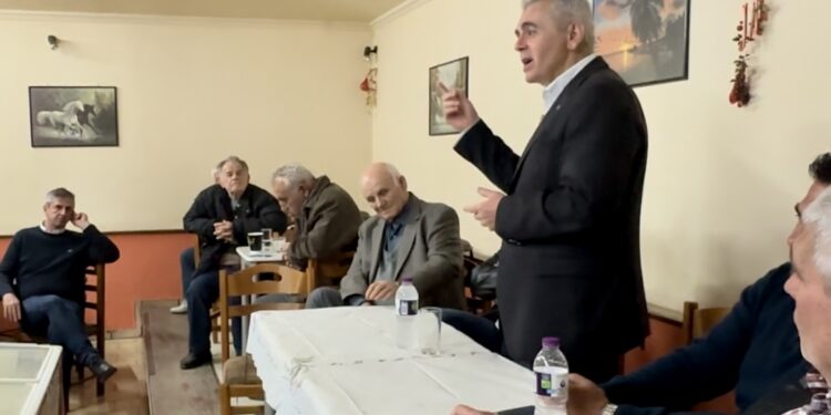 Μ. Χαρακόπουλος σε χωριά Φαρσάλων: Η χώρα έχει ανάγκη από σταθερή κυβέρνηση (φωτό)