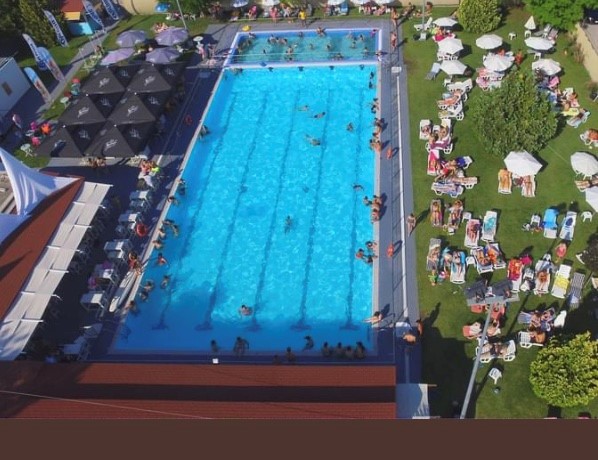 Έναρξη της Δημοτική πισίνα Νεάπολης  Σήμερα Παρασκευή 9 Ιουνίου 2023