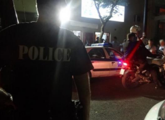 ΛΑΡΙΣΑ: ΤΡΑΥΜΑΤΙΣΤΗΚΕ ΗΛΙΚΙΩΜΕΝΟΣ ΠΟΥ ΕΠΕΣΕ ΑΠΟ ΤΟΝ 3ο ΟΡΟΦΟ ΟΙΚΟΔΟΜΗΣ ΣΕ ΟΡΟΦΗ ΑΥΤΟΚΙΝΗΤΟΥ