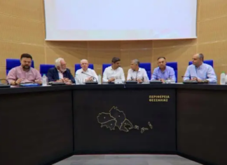 ΛΕΥΤΕΡΗΣ ΑΥΓΕΝΑΚΗΣ: ΔΕΝ ΠΡΟΚΕΙΤΑΙ ΝΑ ΑΝΕΧΘΩ ΠΑΙΧΝΙΔΙΑ ΣΤΗΝ ΠΛΑΤΗ ΤΩΝ ΑΓΡΟΤΩΝ