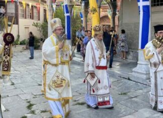 Ο Μέγας Πανηγυρικός Εσπερινός της Κοιμήσεως της Θεοτόκου στην Αγιάσο – Χοροστάτησε ο Μητροπολίτης Ιερώνυμος – ΦΩΤΟ