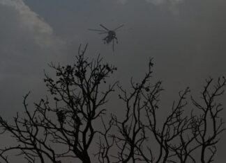 Φωτιές: SOS από τους ειδικούς για τα σωματίδια και τον καπνό στην Αττική Φωτιές: SOS από τους ειδικούς για τα σωματίδια και τον καπνό στην Αττική