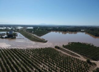 Πως μπορείτε να πάτε από Θεσσαλονίκη στη Λάρισα και το αντίστροφο – Κλειστοί και ανοιχτοί δρόμοι