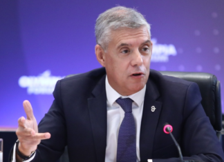Κώστας Αγοραστός: “Κανένα έργο δεν θα άντεχε τόσο νερό” (BINTEO)