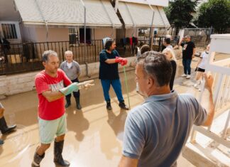 Θανάσης Μαμάκος σε Κουλούρι και Ν.Σμύρνη: Αποκαρδιωτικές οι εικόνες καταστροφής – Απαιτείται νέος σχεδιασμός για τη θωράκιση της πόλης και των οικισμών μας