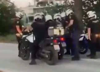 Αντιδράσεις για το «θα πέσει ξύλο» αστυνομικού στη Λάρισα – Η απάντηση της ΕΛΑΣ για τα επεισόδια