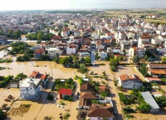 Αυτή είναι η βυθισμένη στο νερό Λάρισα – Συγκλονιστικό βίντεο