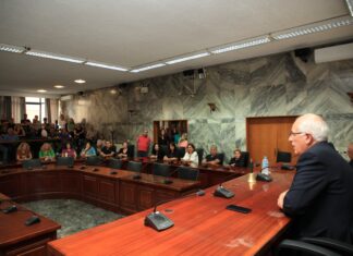 Συνάντηση δημάρχου Λαρισαίων με εργαζόμενους Δήμου