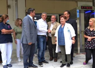 Επίσκεψη Κ. Αγοραστού στο Γενικό Νοσοκομείο Λάρισας- Ευχαρίστησε γιατρούς και υγειονομικό προσωπικό για τον καθημερινό αγώνα προσφοράς στον άνθρωπο