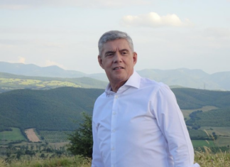 Συμμαχία Υπέρ των Πολιτών: Ο Κουρετας δεν θέλει το debate