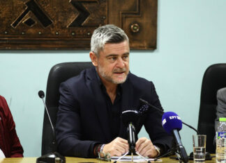 Δερμιτζάκης: «Η ψυχή μου και η σκέψη μου είναι μόνο στην ΑΕΛ»