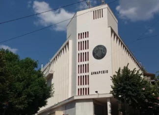 Αυτοδιοικητικές εκλογές: Ποιοι είναι οι μισθοί των δημάρχων, αντιδημάρχων και περιφερειαρχών σε όλη την Ελλάδα
