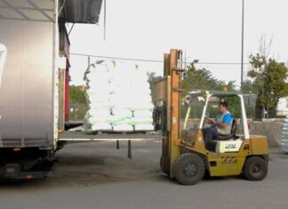 Λάρισα: 28 τόνοι ζωοτροφών στους πληγέντες κτηνοτρόφους του Δήμου Κιλελέρ