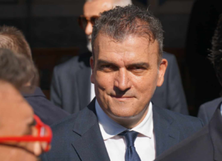 “Η Λάρισα που μας αξίζει”: Θα κληθούμε να διοικήσουμε τον Δήμο με ενημέρωση στο παρά πέντε από τον κ. Καλογιάννη;