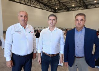 Στις νέες εγκαταστάσεις του Συνεταιρισμού “Φρουτοπηγή” στα Πλατανούλια Ο Σάκης Παιδής . Συγχαρητήρια στη διοίκηση και στα μέλη