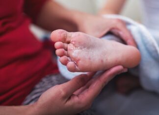 Παρατηρεί και δεν ανησυχεί για «κοξάκι» ο πρόεδρος του ΕΟΔΥ – Αναστάτωση μετά τη Λάρισα και στα Τρίκαλα