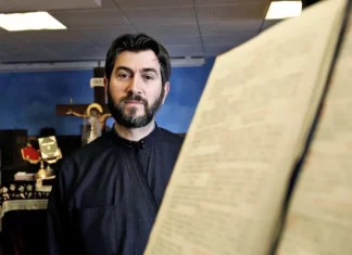Ετοιμάζει μηνύσεις ο πατέρας Αντώνιος – Τι λέει για την πλαστή επιστολή που «έφυγε» απ’ τη Λάρισα