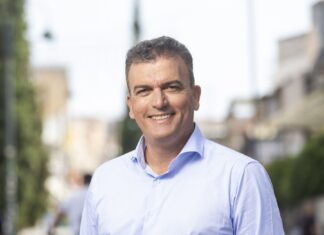 Πρωτοχρονιάτικο μήνυμα Δημάρχου Λαρισαίων Θανάση Μαμάκου