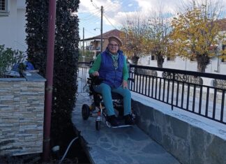 Απάνθρωποι στις Άγιες μέρες: Έκλεψαν το αναπηρικό αμαξίδιο της Ευαγγελία Τζαμπάζη, αξίας 6.000 ευρώ στη Θεσσαλονίκη