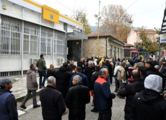 Λάρισα: Ξεσηκωμός στην Αγιά για την κατάργηση και της τελευταίας τράπεζας